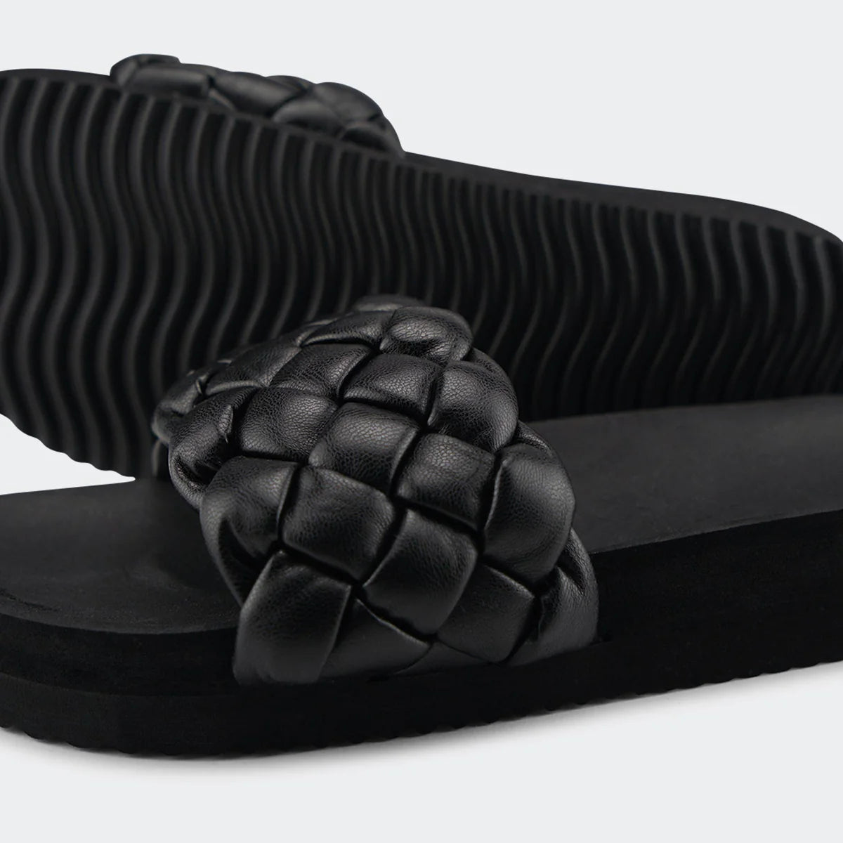 life style | pool*weave