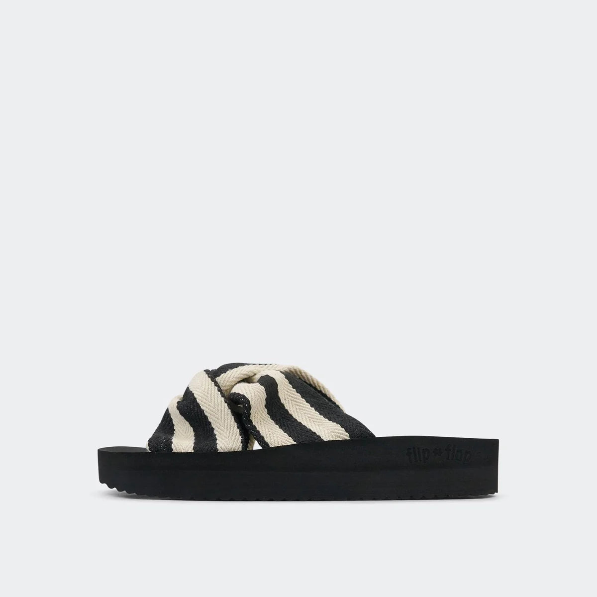 life style | wedgy*twist