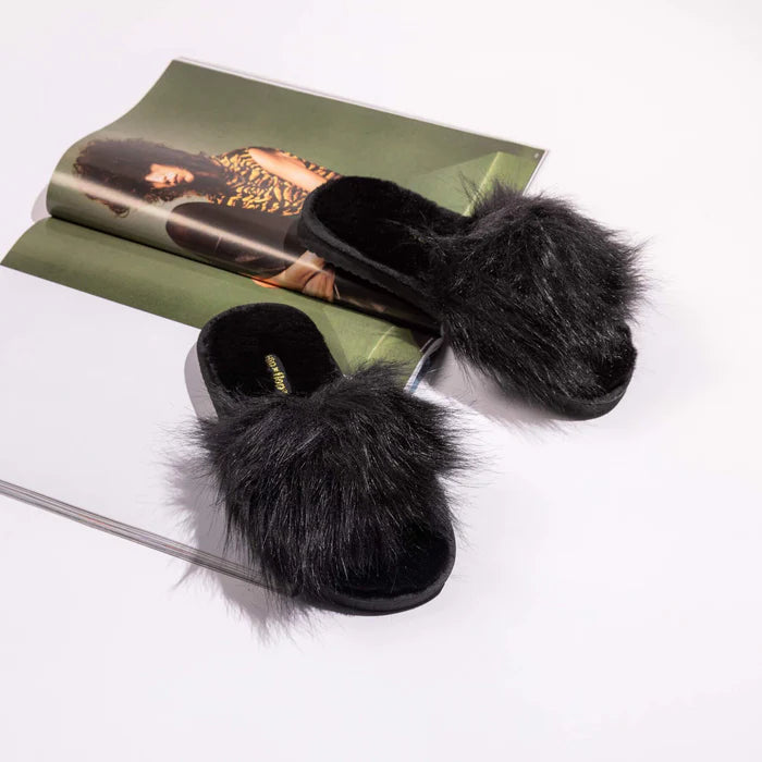 life style | pool*hairy