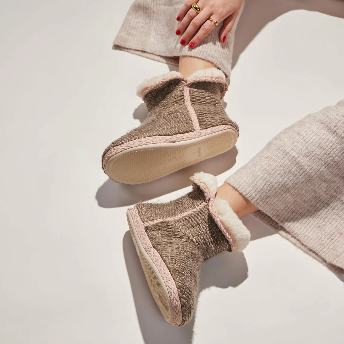 home | knit*folded