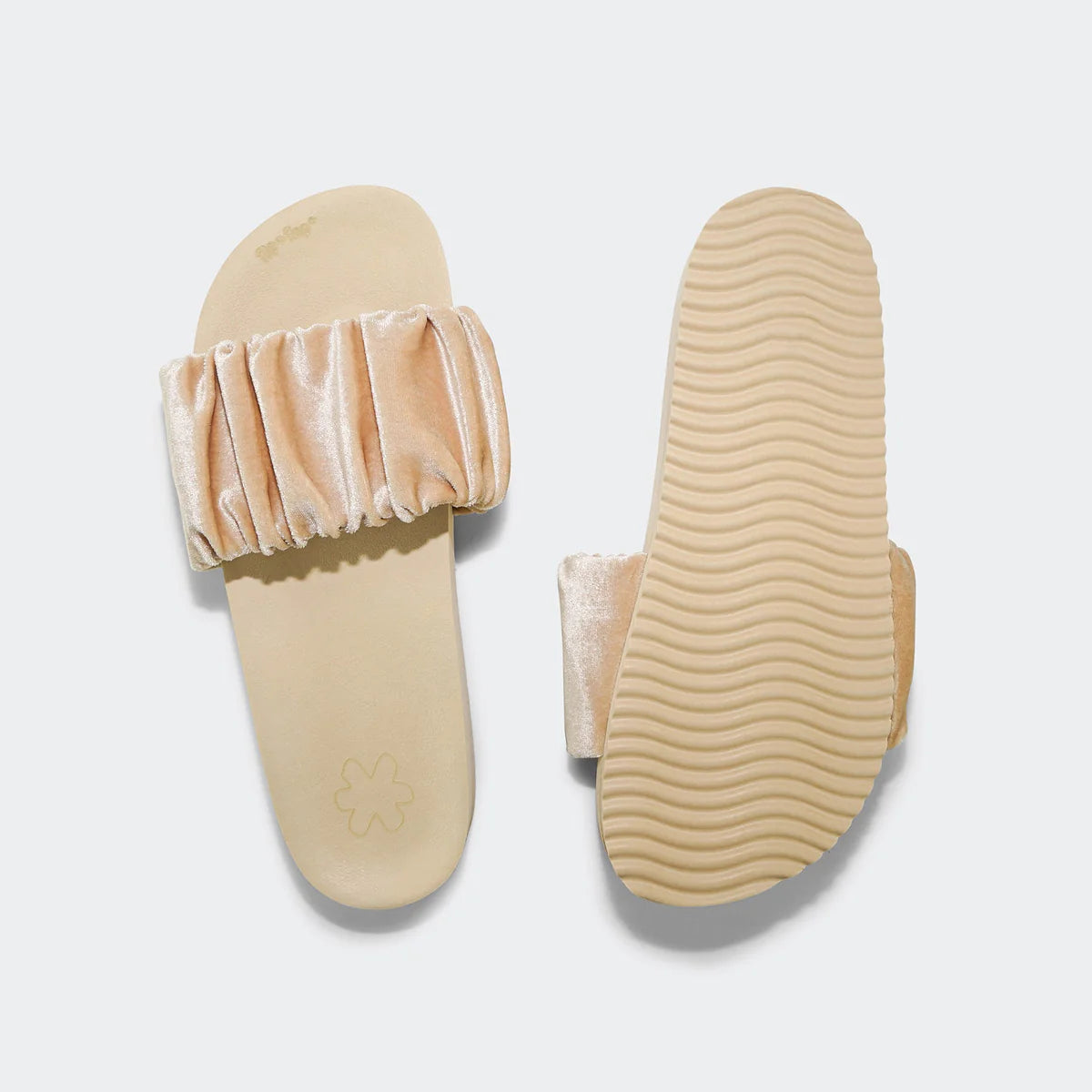 life style | pool*gentle velvet