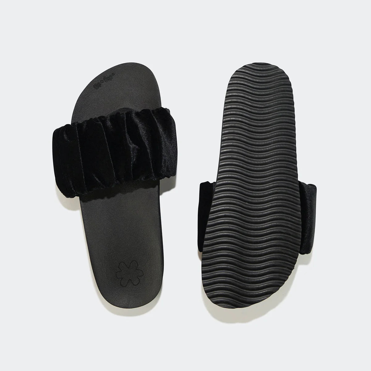 life style | pool*gentle velvet