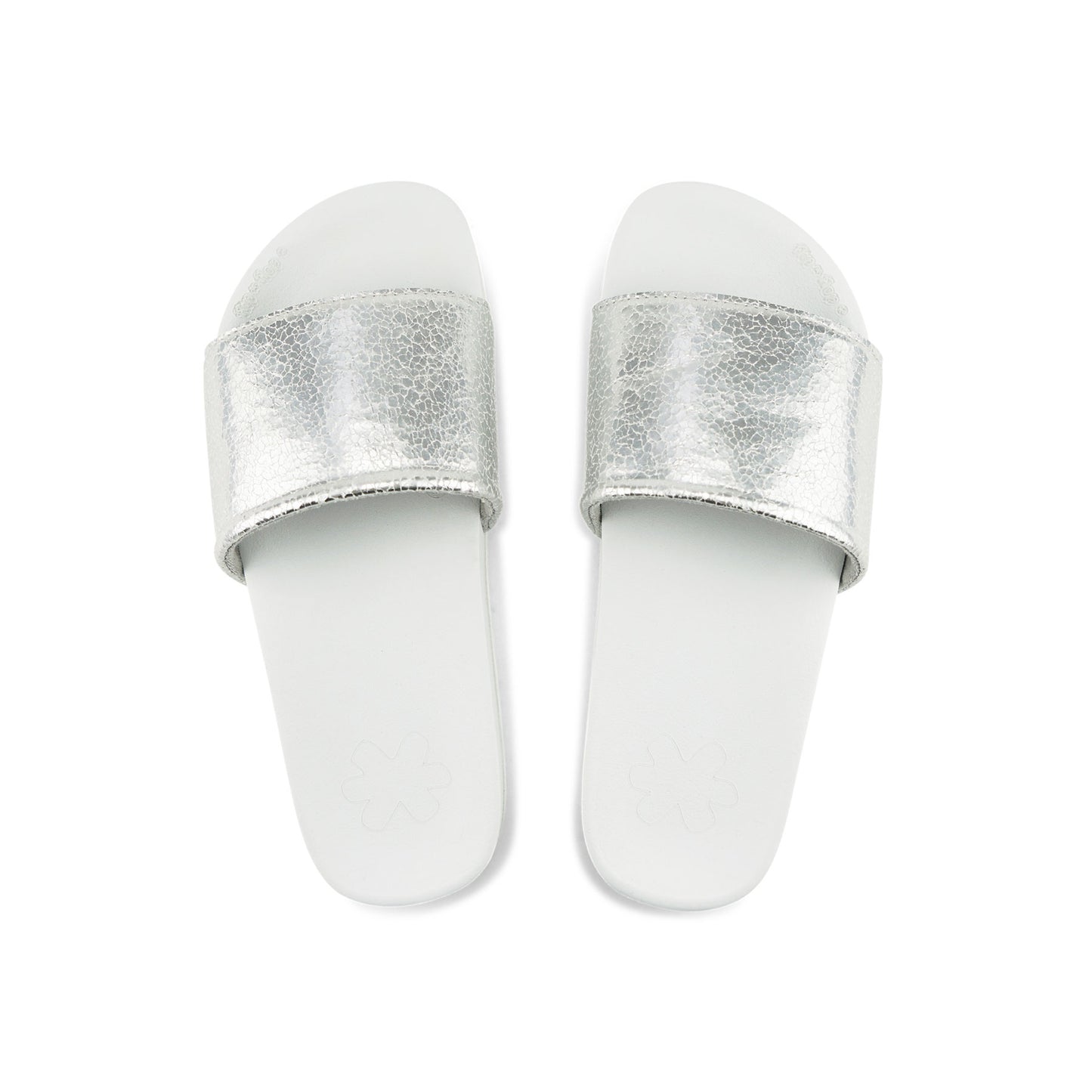 life style | pool metallic cracked