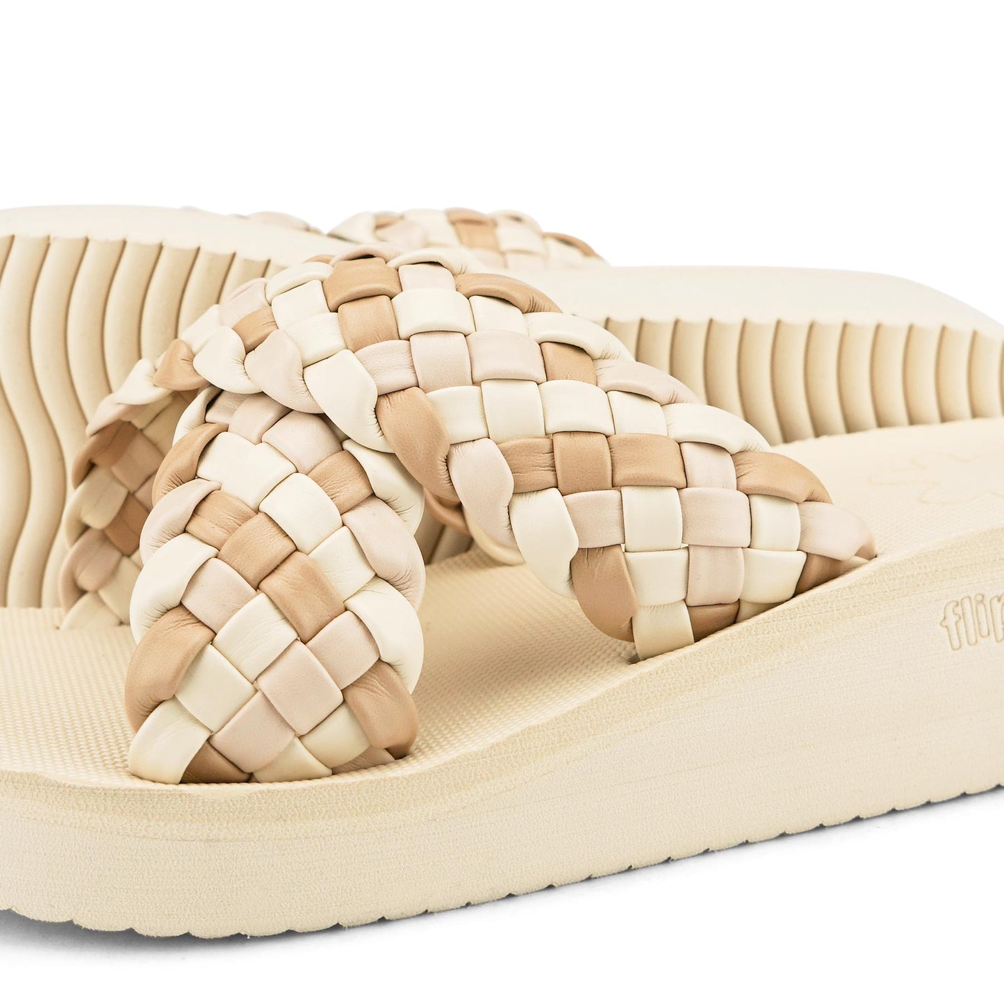 life style | wedgy*cross