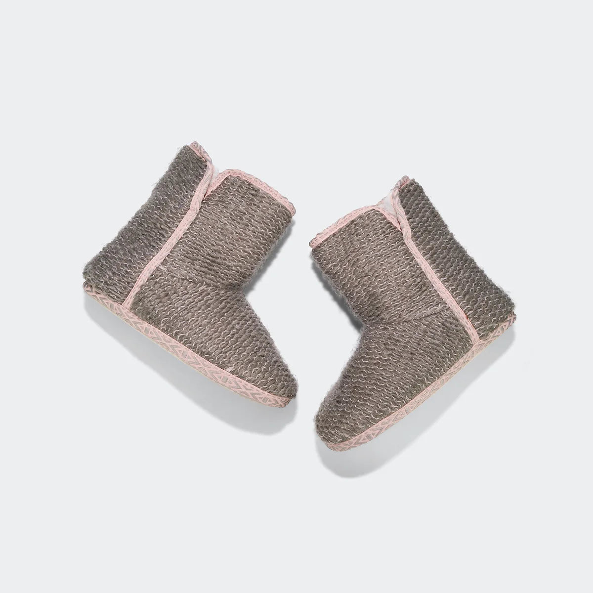 home | knit*folded